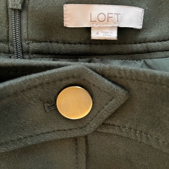Loft Faux Suede Forest Green Straight Skirt, Size 4 - Picture 3 of 4